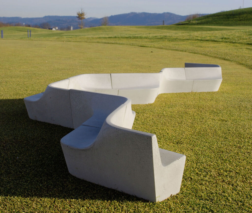 Versus, eine modulare Sitzbank - Yvonne Moser Design